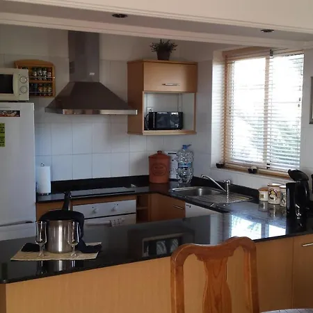 Extremely Private Villa, Heated Pool & Jacuzzi, Pool Wet Bar, Great Views. Villa Playa Blanca (Lanzarote)