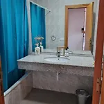 빌라 Extremely Private Villa, Heated Pool & Jacuzzi, Pool Wet Bar, Great Views. *